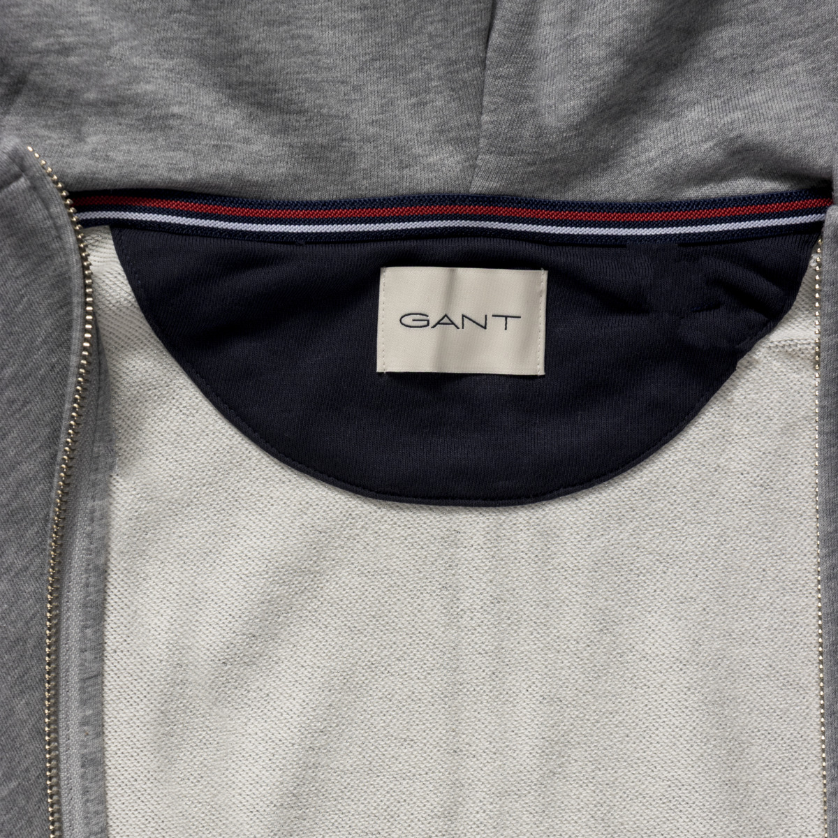 GANT Reg Shield Full Zip Kapuzenpullover grau
