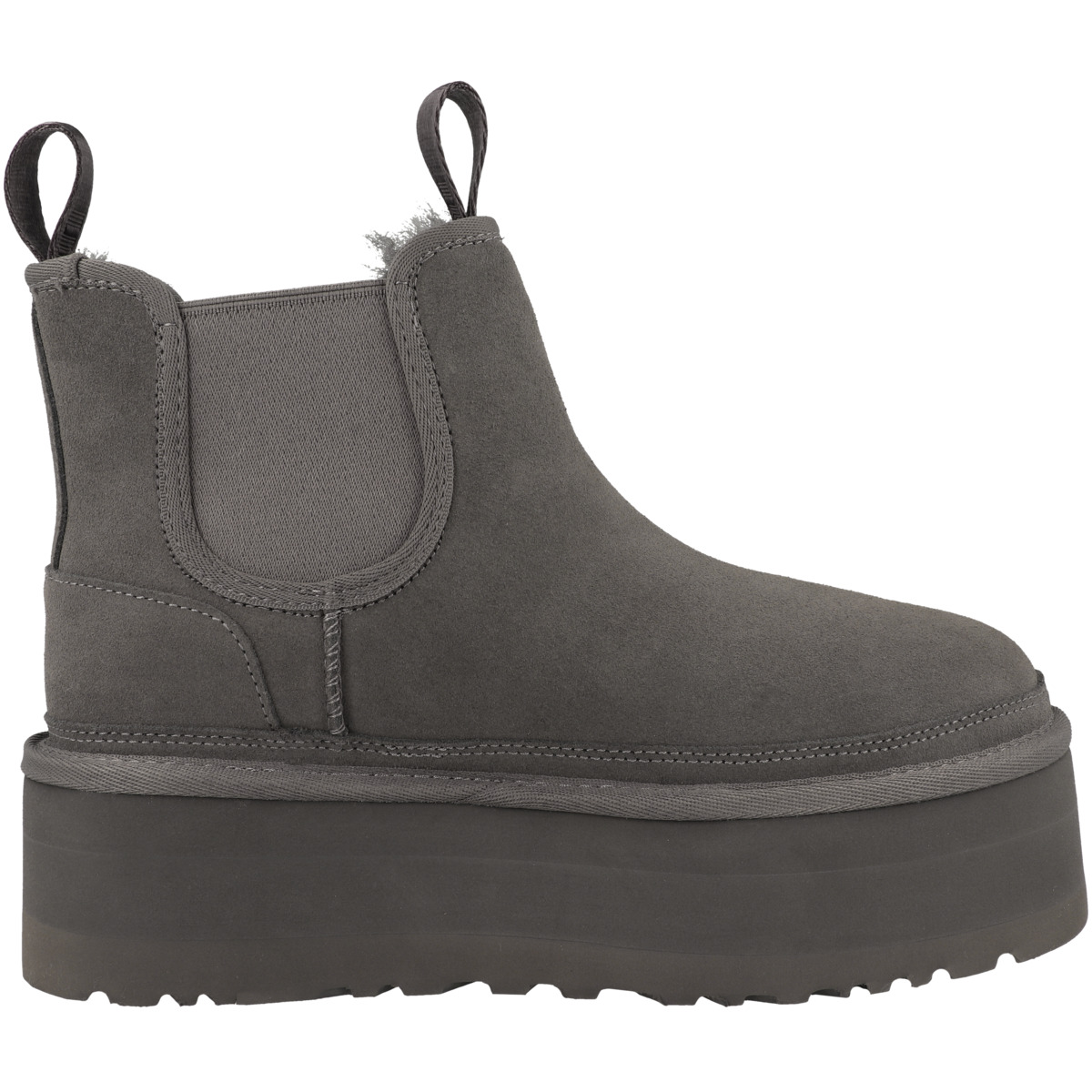 UGG Neumel Platform Chelsea Boots Women grau