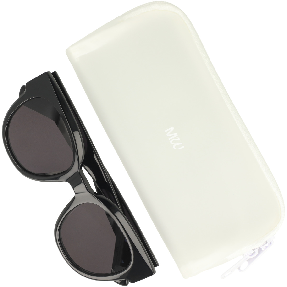 MESSYWEEKEND IONA Sonnenbrille schwarz