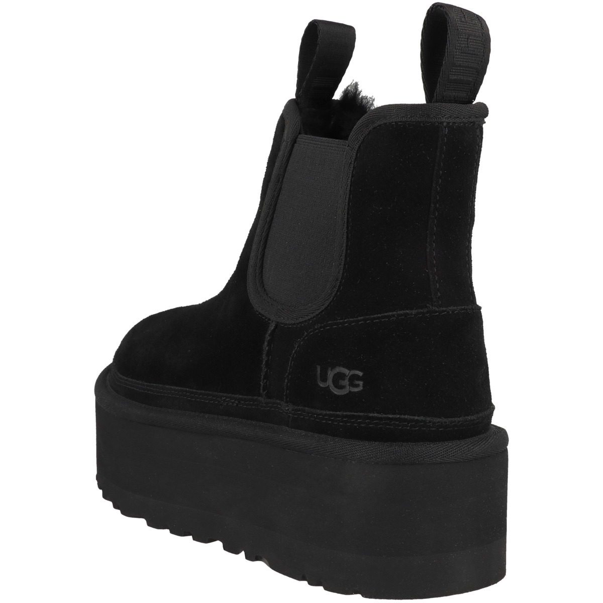 UGG Neumel Platform Chelsea Boots Women schwarz