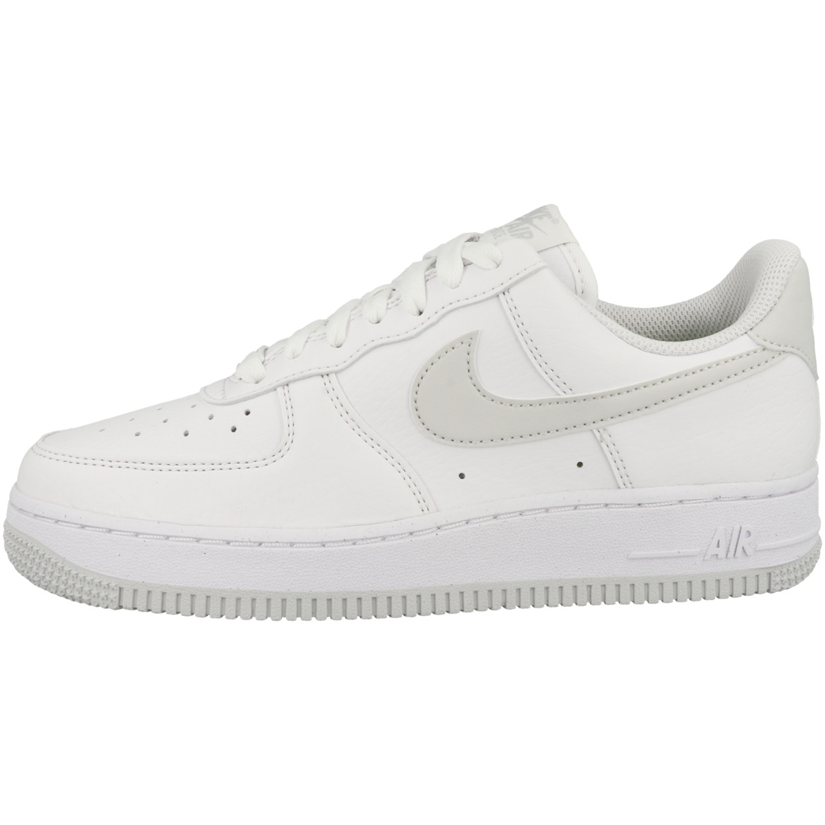 Nike Air Force 1 '07 SE Women Sneaker weiss